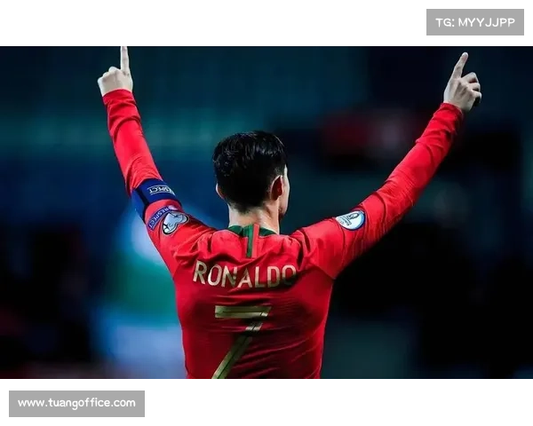 希季尔在欧冠赛场上与C罗对抗的五大关键时刻分析